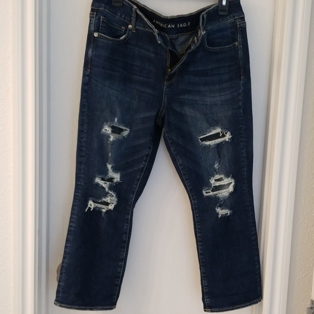 American Eagle cropped jeans